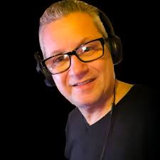 Stream dj chris ange music