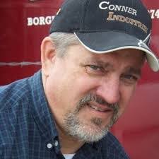 Jackie Deaver's Instagram, Twitter & Facebook