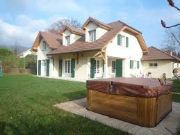 Epingle Sur Cessy Vente Maison Individuelle A Tutegny Secteur Cessy 01170 690 000 Fai