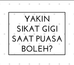Terakhir kumur dengan air bersih. Yakin Sikat Gigi Saat Puasa Boleh