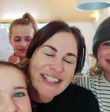 Fun quirky family friendly from sabre, sockie, biggy naz, disco with mama and papa! How Well Do You Know The Norris Nuts 2020