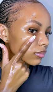 What is the texture of bakuchiol face cream after refrigeration?