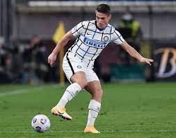 Champions inter celebrate title in style with thrashing of sampdoria. Eintracht Frankfurt Interested In Inter Forward Andrea Pinamonti Italian Media Reports