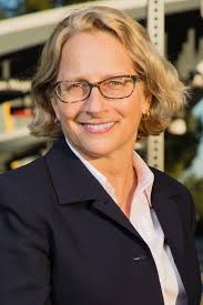 HNTB and SPARK LA Program at Girls Academic Leadership Academy Enters Third  Year