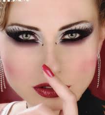 صور اجمل عيون اجمل عيون جميله ومعبره محجبات Dramatic Eye Makeup Eye Makeup Images Arabic Eye Makeup