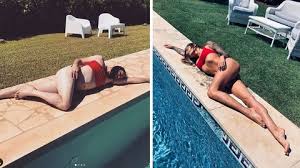 „manche sagen ja, dass man keinen richtigen kalender zum anfassen mehr macht. Sophia Thomalla Posiert Fur Den Kalender Von Schuttflix Stern De