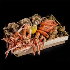 Plateau De Fruits De Mer Pour L Aperitif A Pont Aven Commandez Et Venez Chercher Votre Plateau