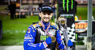 Bartosz zmarzlik został wybrany najlepszym sportowcem w polsce na 85. Mitas Bartosz Zmarzlik Wird Weltmeistertitel 2020 Im Fim Speedway Grand Prix Motorradreporter