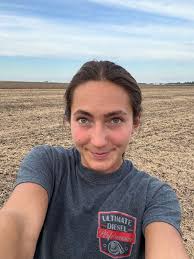 promise not to leave me if I give you my heart ❤️