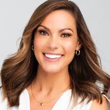 Lisa Boothe's Instagram, Twitter & Facebook