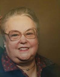 Roseann Willis's Instagram, Twitter & Facebook