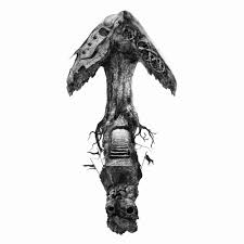 Here is a bit confusing tattoo of the legendary norse goat heiðrún that produces mead by eating tree leaves. Tiwaz Rune Tatu So Skandinavskoj Tematikoj Tatuirovki Vikingov Runy Vikingov