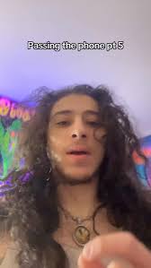 I be feeling like this is my mom and he's my brother . I feel like I would  fit in with there personality 😂😂💜