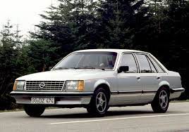 A saloon, its first incarnation was also available with a fastback coupé body as the opel monza and vauxhall royale coupé. 1978 Opel Senator A 3 0 E V6 180 Ps Technische Daten Verbrauch Spezifikationen Masse