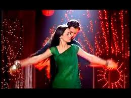 Résultat de recherche d'images pour "les photo de kuchi et arnav qui bouge"