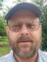 Jim Graydon's Instagram, Twitter & Facebook