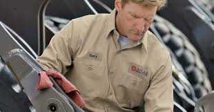 We take a look at all of the pros and cons to determine if it's a good career or not. Hvac Uniforms Plumbing Uniforms Facility Services Unifirst Canada