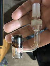 After taking a dab, while the banger is still warm, use a cotton swab to clean out any oil that has puddled or the charred residue that remains. How To Clean A Dab Rig And Banger News Future4200