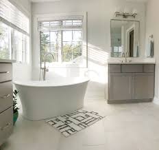 Modern Master Bathroom Ideas First Thyme Mom Modern Master Bathroom Bathroom Design Modern Bathtub