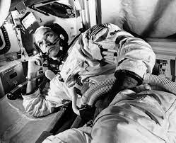 Ｍ・コリンズさん死去 アポロ１１号の宇宙飛行士 - 産経ニュース