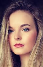 Карли Скотт Коллинз (Karley Scott Collins): фильмы, биография, семья,  фильмография — Кинопоиск