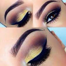 Yellow Shimmer Eyeshadow With Chocolate Really Nice Sombras De Ojos Maquillaje De Ojos Ahumados Maquillaje De Ojos