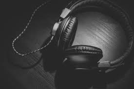 Listen headphones music sound earphones ear hearing audio radio. Listening To Music With Friends Can Make Your Music More Relaxing Lifedata Experience Sampling App For Research