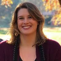 Liz Abbott's Instagram, Twitter & Facebook