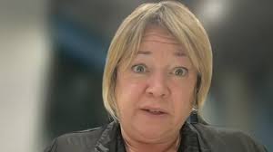 Hannah Munns's Instagram, Twitter & Facebook