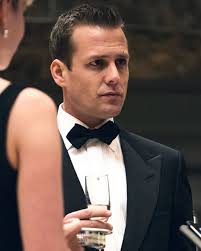 𝗦𝘂𝗶𝘁𝘀 𝗜𝘁𝗮𝗹𝗶𝗮