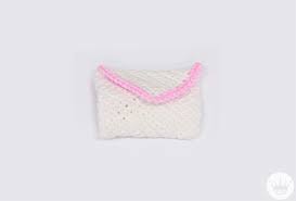 Four ways to knit in the round knitting with one circular needle: V Day Hallmark Yarn Gif On Gifer By Ishnkelv