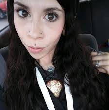 Victoria Pulliam's Instagram, Twitter & Facebook