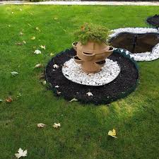 Winter Coming Garden Gardener Gardenpassion Gardenlife Gardering Gardenstyle Gardenlove Gardendesign Gardenmakeover Bird Bath Outdoor Decor Outdoor