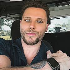 Michael Rush (@mikebutforgettheike)