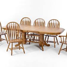 Specializing in authentic solid oak furnishings, master furniture builders in. Classic Oak Laminate Rectangular Dining Table Chestnut Intercon Furniture Furniture Cart