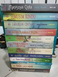 Bersama alaf 21, aleya telah menghasilkan tiga buah novel iaitu semusim rindu. Novel Melayu Alaf 21 Buku Prima Books Stationery Books On Carousell