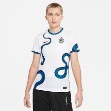 Descubre la plantilla del equipo milan para la temporada 2020/2021 : Inter Mailand Nike De