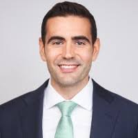 Aruba Shahid's Instagram, Twitter & Facebook