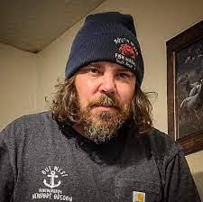 Brian Carlgren's Instagram, Twitter & Facebook