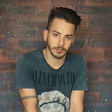 Junior lima was born on april 11, 1984 in campinas, são paulo, brazil as durval de lima júnior. Junior Lima Estreia Como Apresentador Veja Sao Paulo