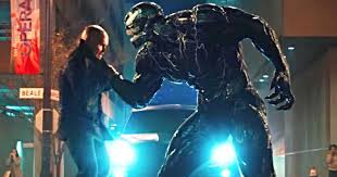 Venom's first standalone movie turns out to be like the comics character in all the wrong ways. The Dr Is In Venom 2018 Review Moviesmatrix