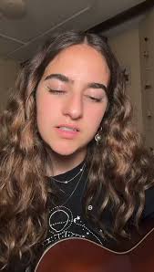 can’t get “Accidentally in Love” by Counting Crows out of my head 🤍