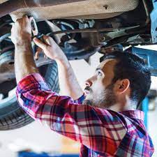 Wann muss man zur inspektion? Wartung Service Inspektion Furs Auto Das Mussen Sie Wissen Adac