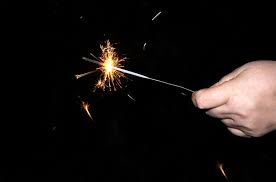 Die tradition des krachmachens ist uralt, aber silvester gibt es erst seit 434 jahren. Silvester Faq Polenboller Schreckschusswaffe Wann Knallen Rassi Warai