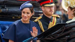Stattdessen soll james hewitt, ehemaliger reitlehrer und geliebter von prinzessin diana, der erzeuger des königlichen. Harry Und Meghan Zwei Kinder Sind Genug
