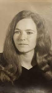 Barbara Tomaro's Instagram, Twitter & Facebook