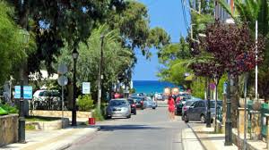 To συγκρότημα αποτελείται από τρία κτίρια που έχουν σύνολο 26 στούντιο και διαμερίσματα. Tsilivi Zakynthos Greece Bus Youtube