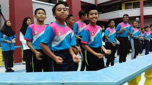 The mutiara taman negara resort has a superb rainforest setting overlooking the tembeling and tahan rivers. Program Senamrobik 1m1s Yg Sk Taman Mutiara Rini 2 Facebook