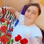 Adelina Aranda's Instagram, Twitter & Facebook