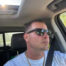 WATCH! Need something to do this weekend? Head to Galveston, Texas! The  water is clear and blue thanks to a temporary shift in currents. Throughout  the year, currents predominantly carry water from